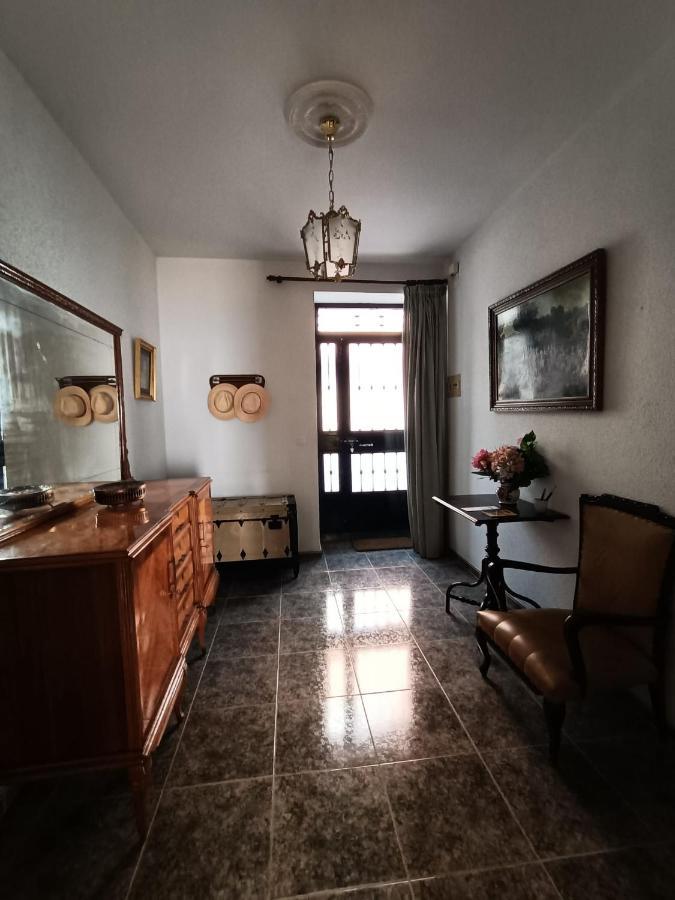 Vivienda Rural Los Iberos M&M, Castellar de Santisteban Екстериор снимка